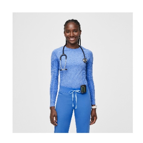 Figs Tops - Figs Women’s Capri Blue Salta Performance Underscrub